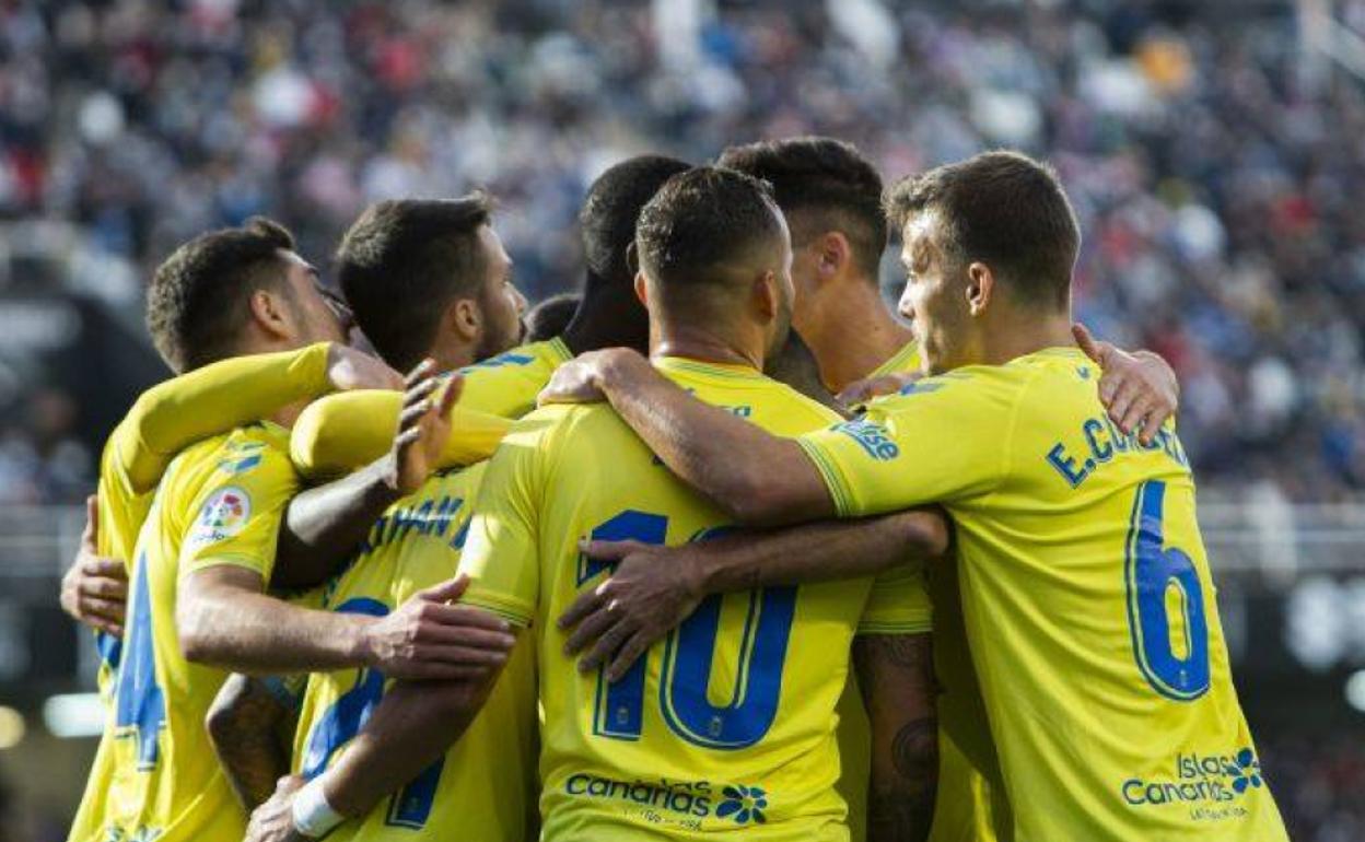 Celebración de uno de los goles en Cartagonova. 