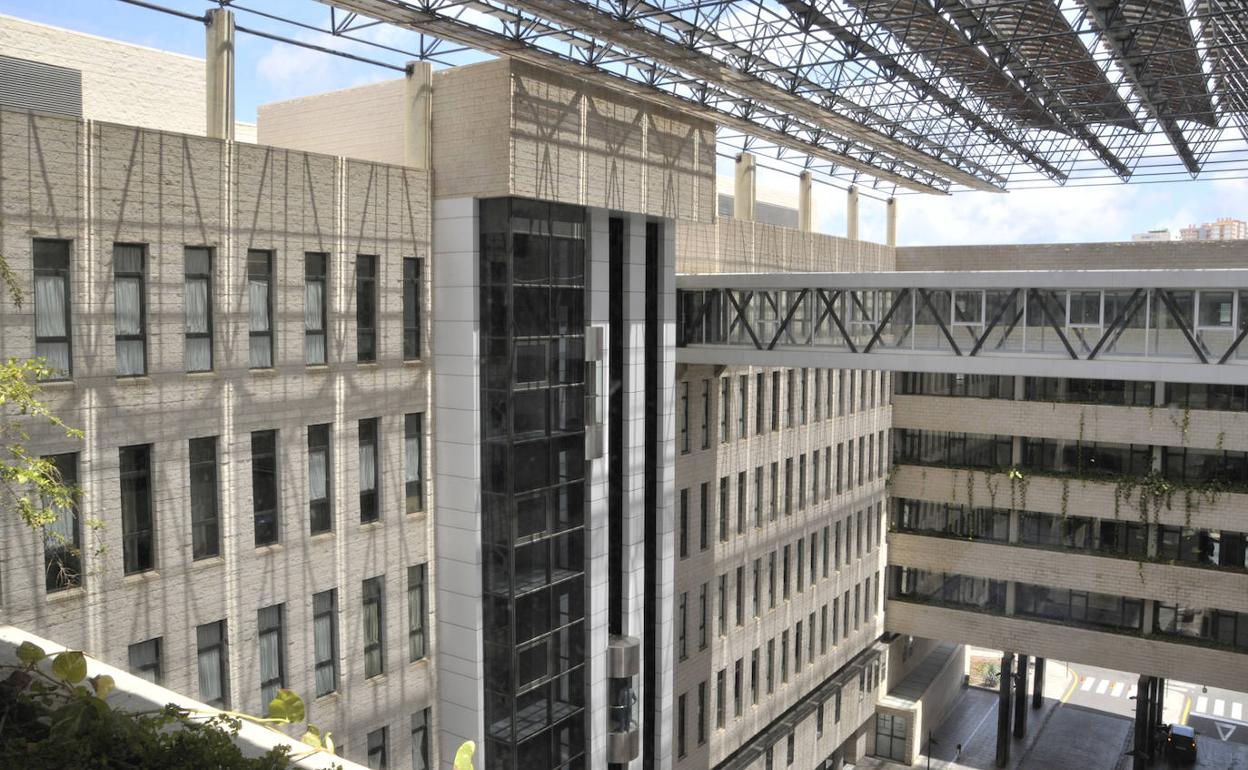 Imgen del patio interior del Negrín. 