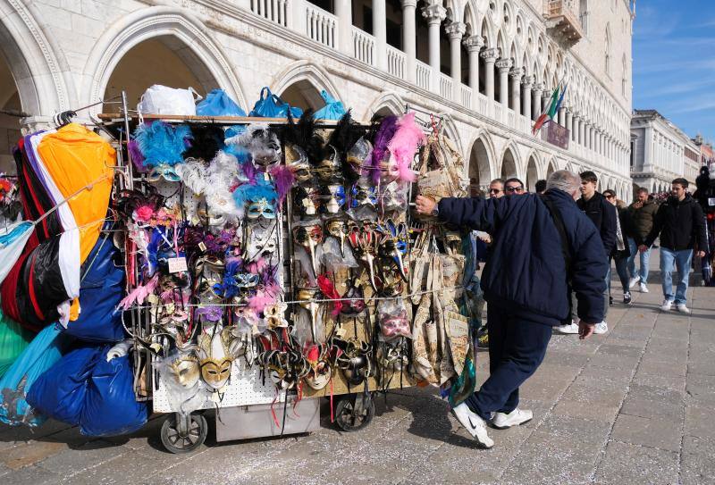 Fotos: Venecia presume de carnaval en pandemia