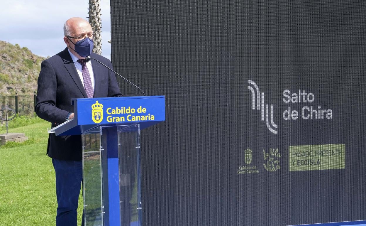 Antonio Morales, en el evento el pasado año de presentación de Salto de Chira, que cuenta con un gran apoyo institucional, político, económico y social. 