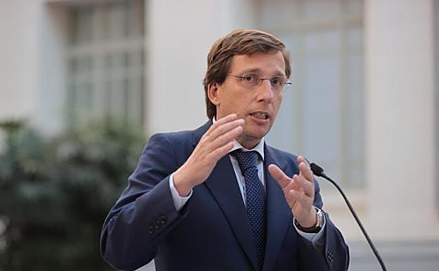 Almeida niega que el Ayuntamiento encargara el supuesto espionaje a Ayuso