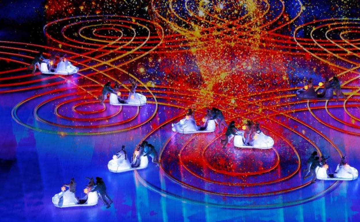 Imagen de la ceremonia de clausura de los Juegos de Invierno de Pekín 2022. 