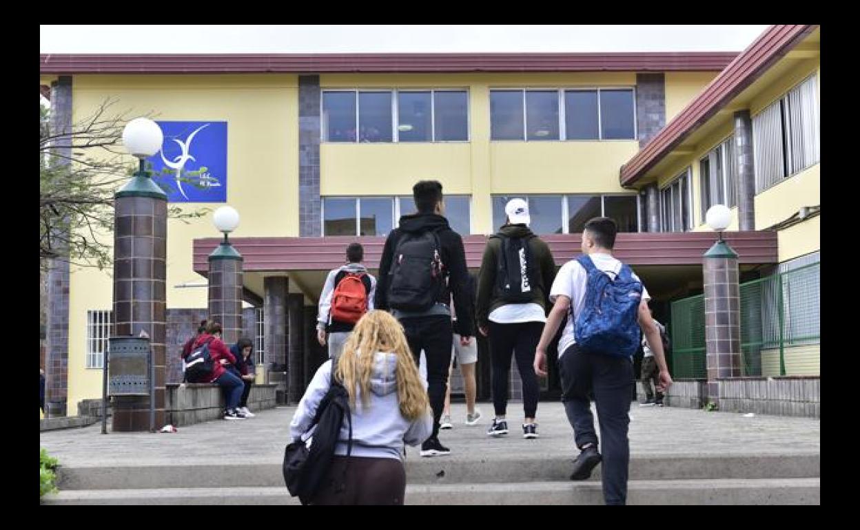 Canarias concede 4.032 becas universitarias