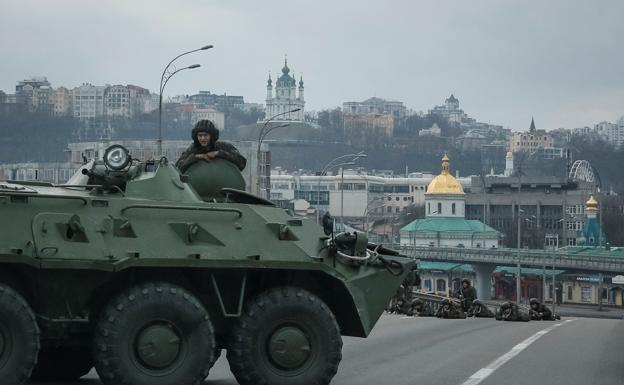 Tanque de la Guardia de Kiev.