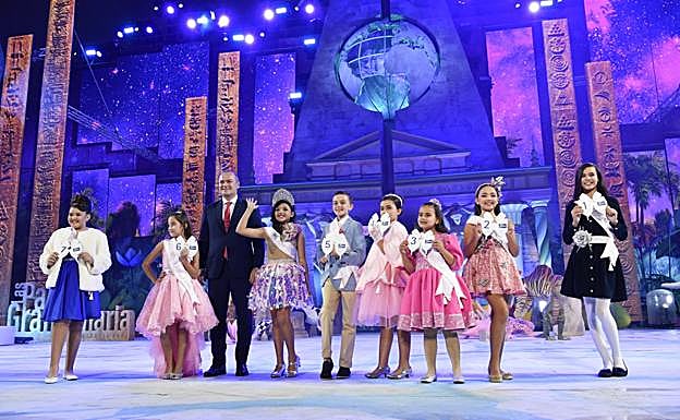 El azar ordena la participación en las galas del carnaval de 'La Tierra'