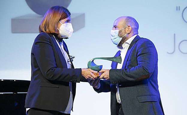 Imágenes de la Gala de Entrega de Premios CajaCanarias 2021