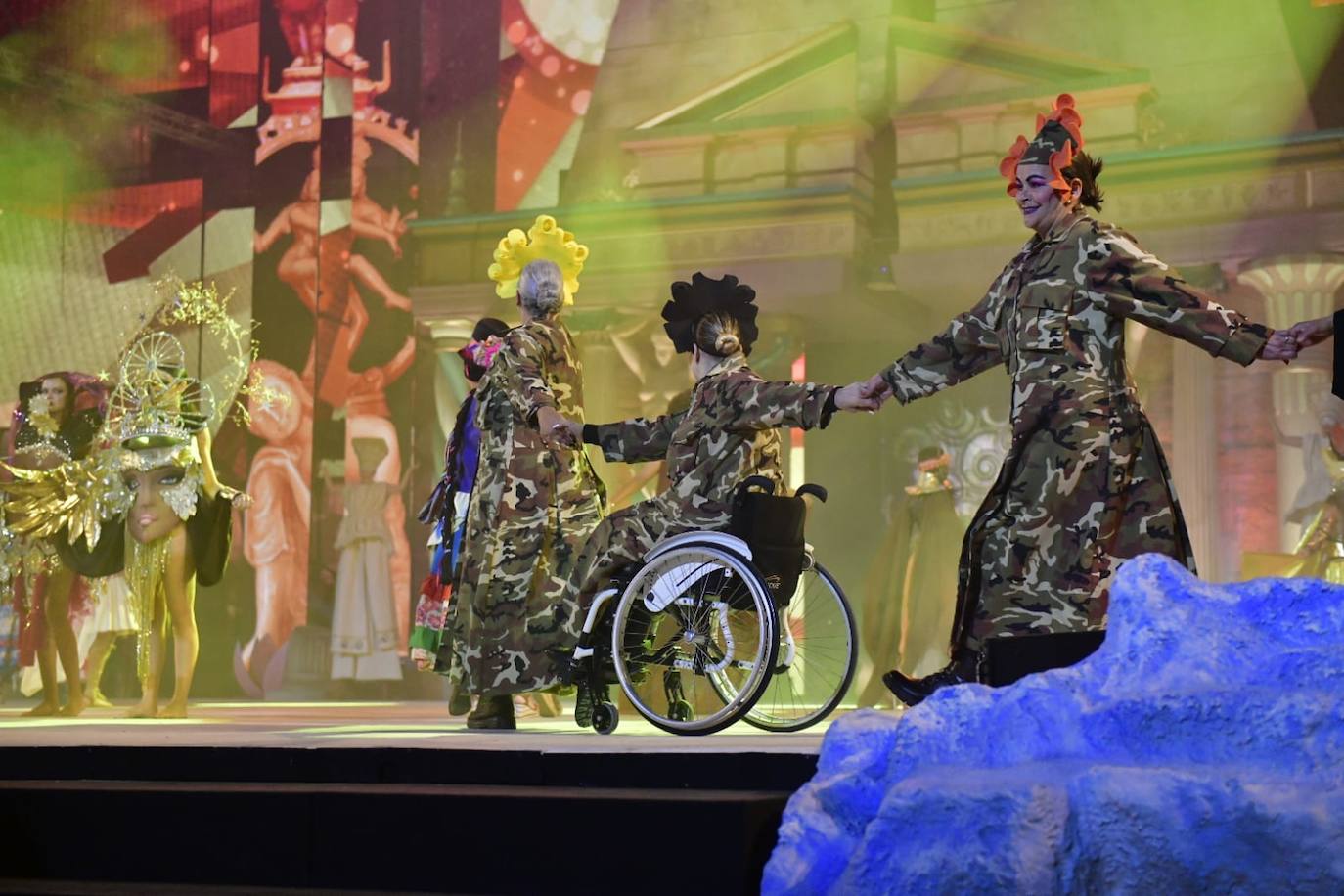 Fotos: Así arrancó la Gala de la Reina del Carnaval de &#039;La Tierra&#039;