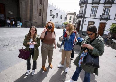 Imagen secundaria 1 - Las  influencers  visitan y postean sobre Vegueta. 