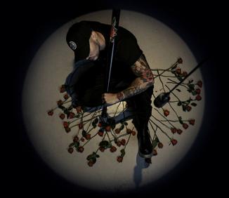 Imagen secundaria 1 - Thela Rose: «Nací para esto, siempre he estado muy vinculado a la música»