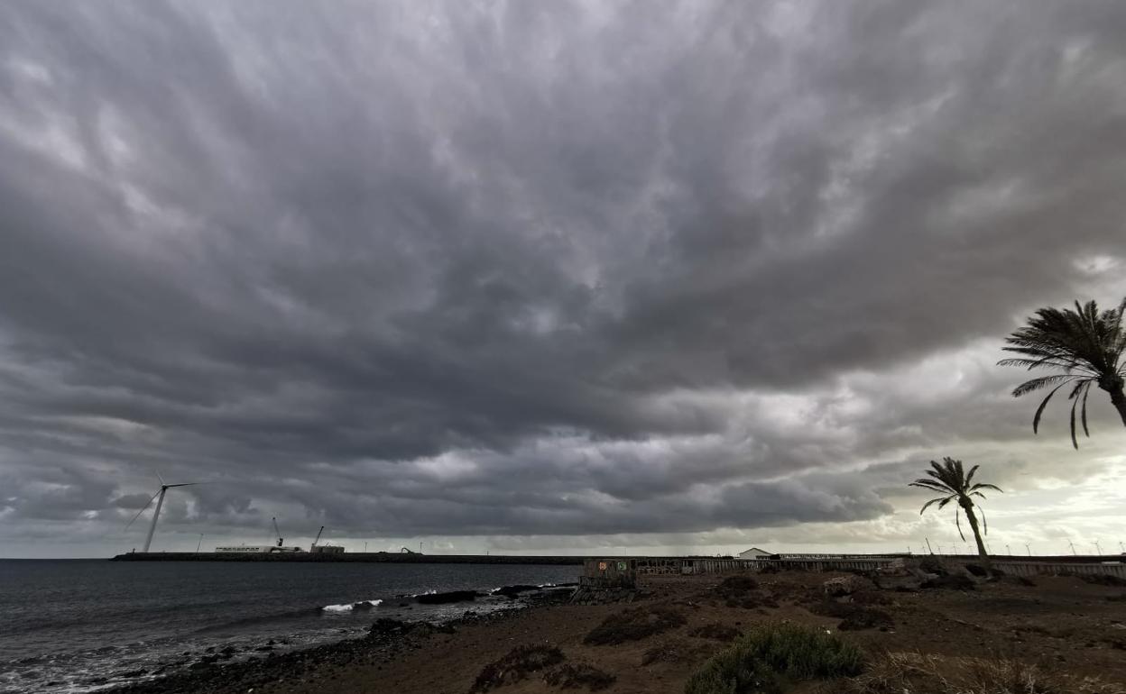 El viento también será protagonista este fin de semana en las islas, sobre todo las más occidentales. 