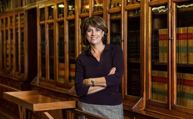 La fiscal general del Estado, Dolores Delgado. 