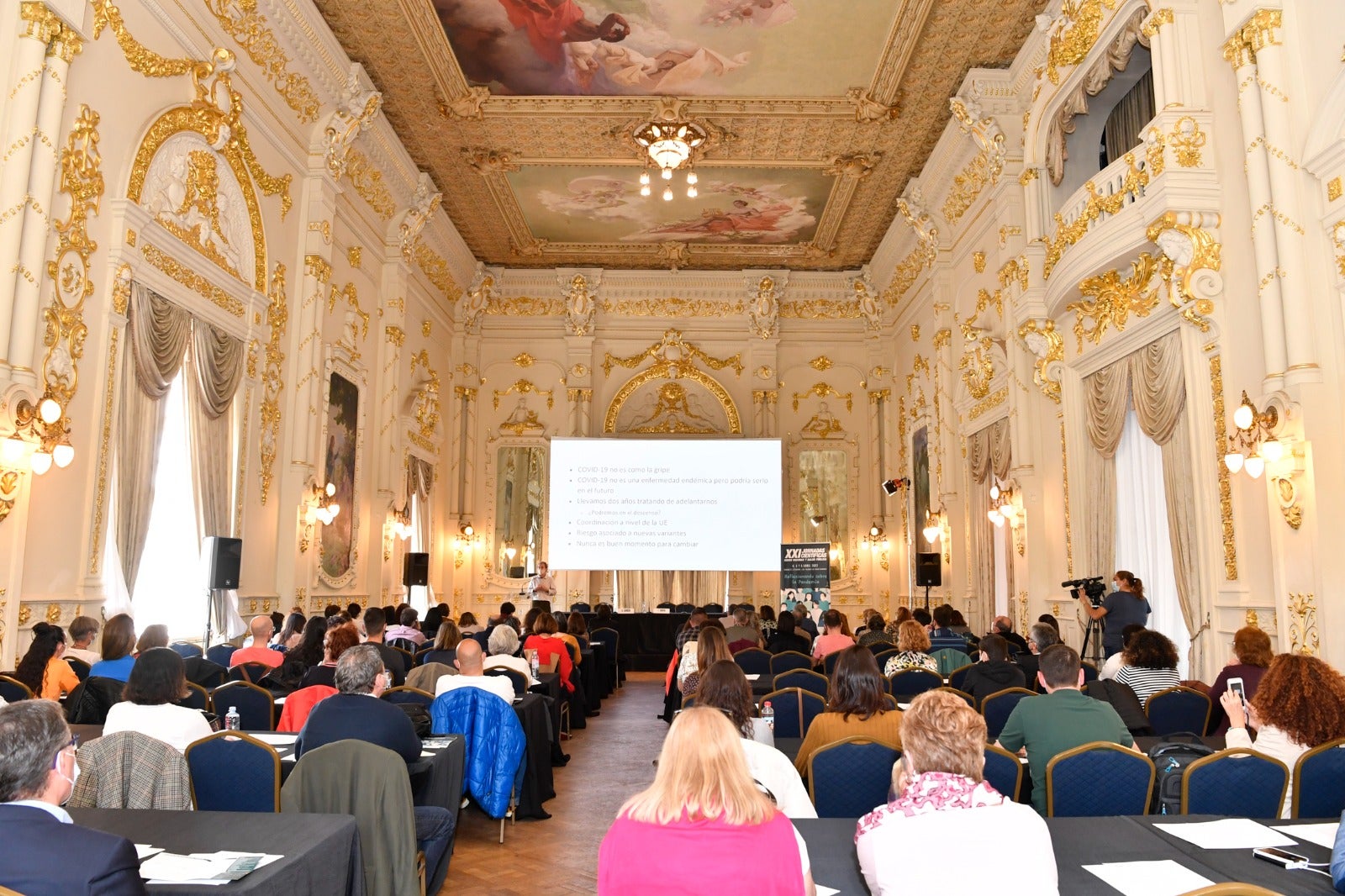 Fotos: Conferencia Fernando Simón