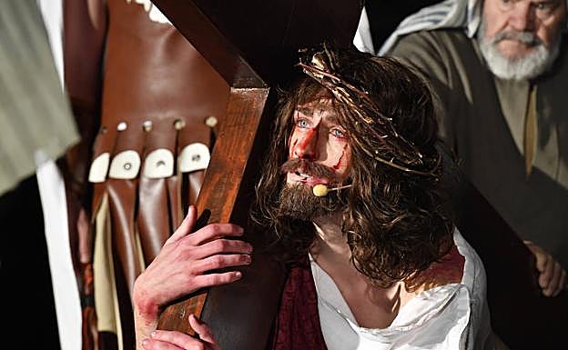 Raúl Torres fue el encargado de representar este año a Jesús. 