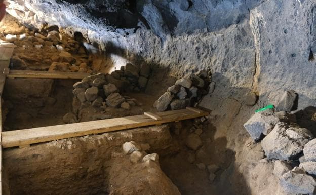 El análisis del ADN &#039;entra&#039; en la Cueva de Villaverde: los restos óseos son de una madre y una hija