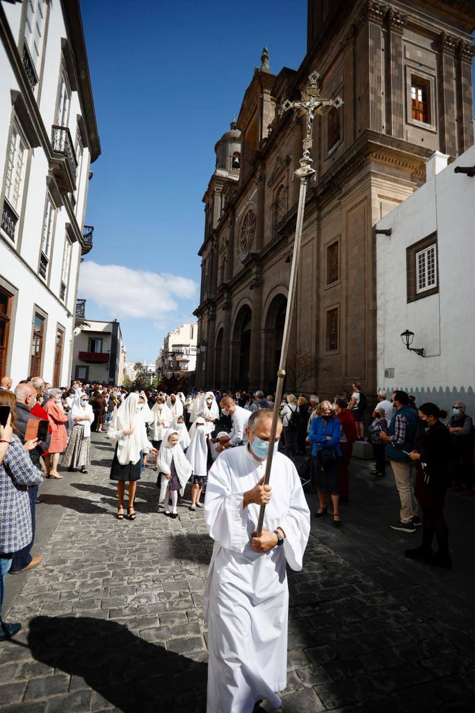 Fotos: La procesión de Las Mantillas vuelve a Vegueta