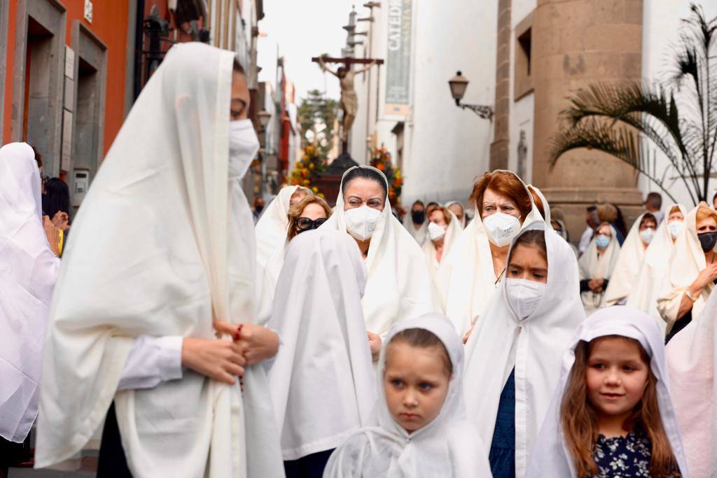 Fotos: La procesión de Las Mantillas vuelve a Vegueta