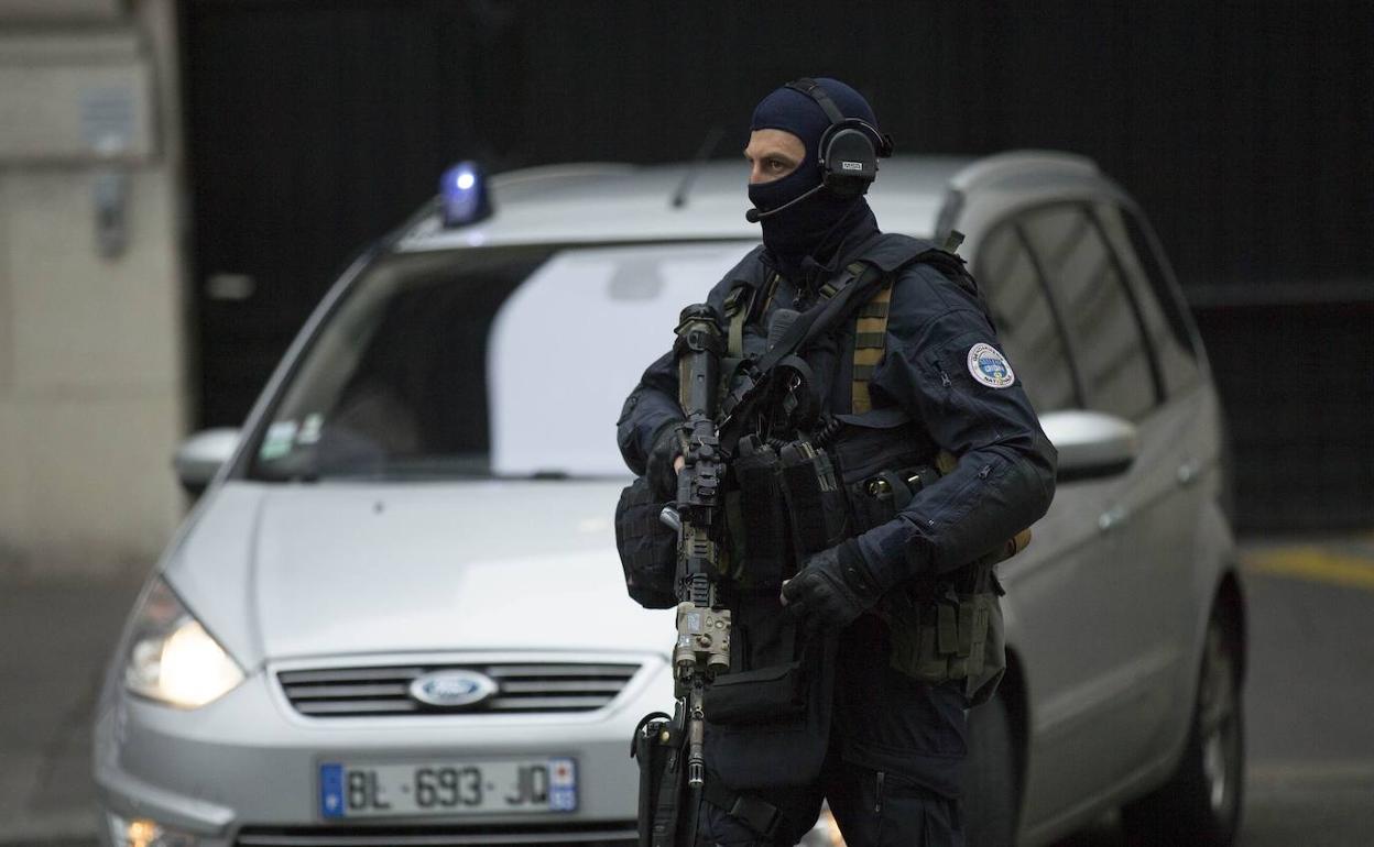 Imagen de archivo de las medidas de seguridad en el tribunal de París.