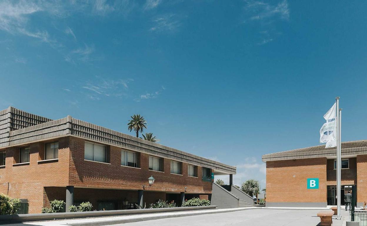 Universidad del Atlántico Medio 