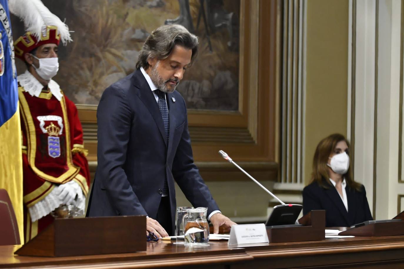 Imagen secundaria 2 - Batet clama contra la crispación como arma para destruir adversario político