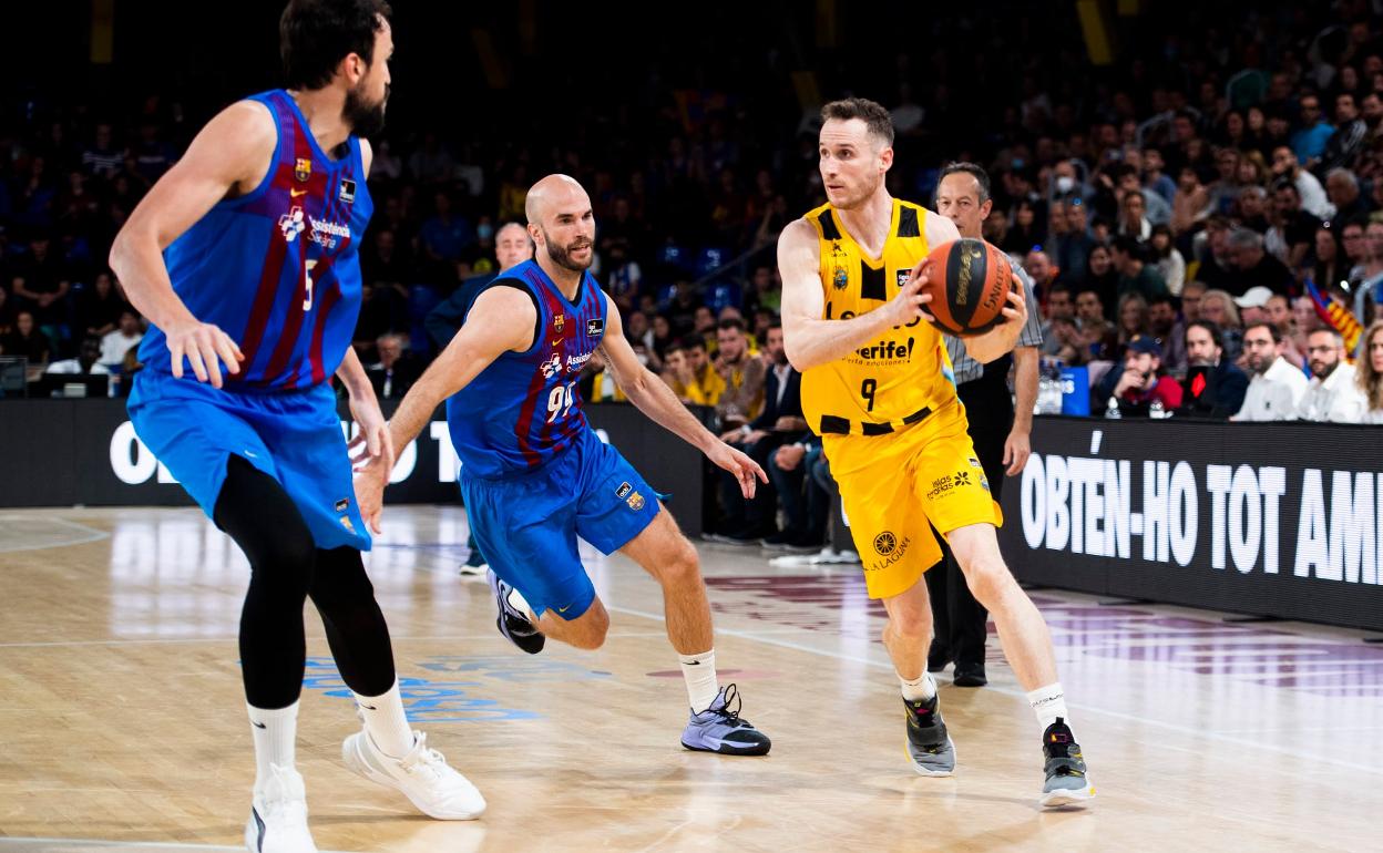 El Barça sufre ante un enorme Shermadini