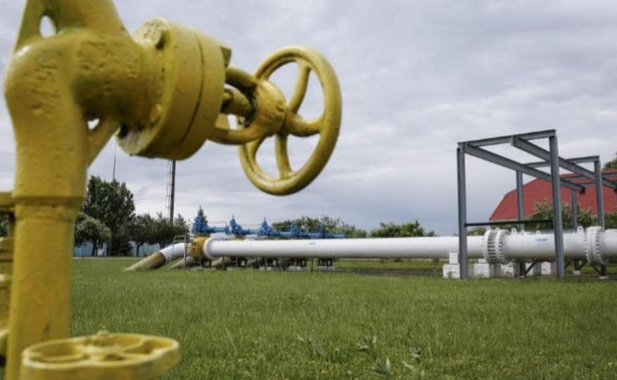 Bulgaria y Polonia descartan efectos inmediatos por el corte del gas ruso