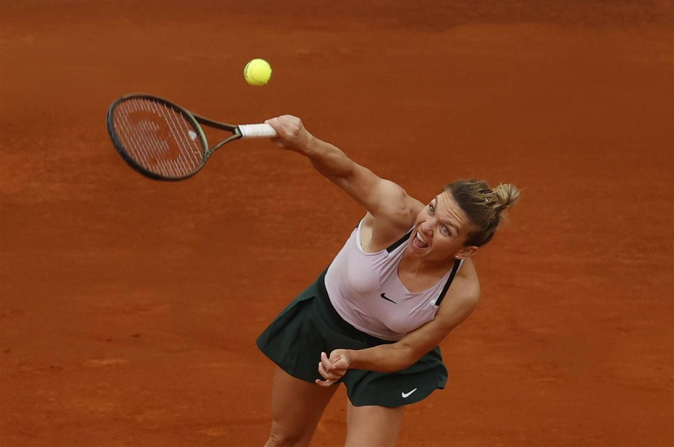 Fotos: Derrota de Badosa ante Halep