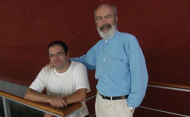 Totoyo Millares junto a su discípulo José Antonio Ramos. 