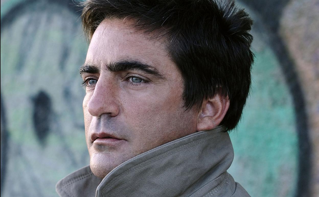 El fadista Camané, en una imagen promocional. 