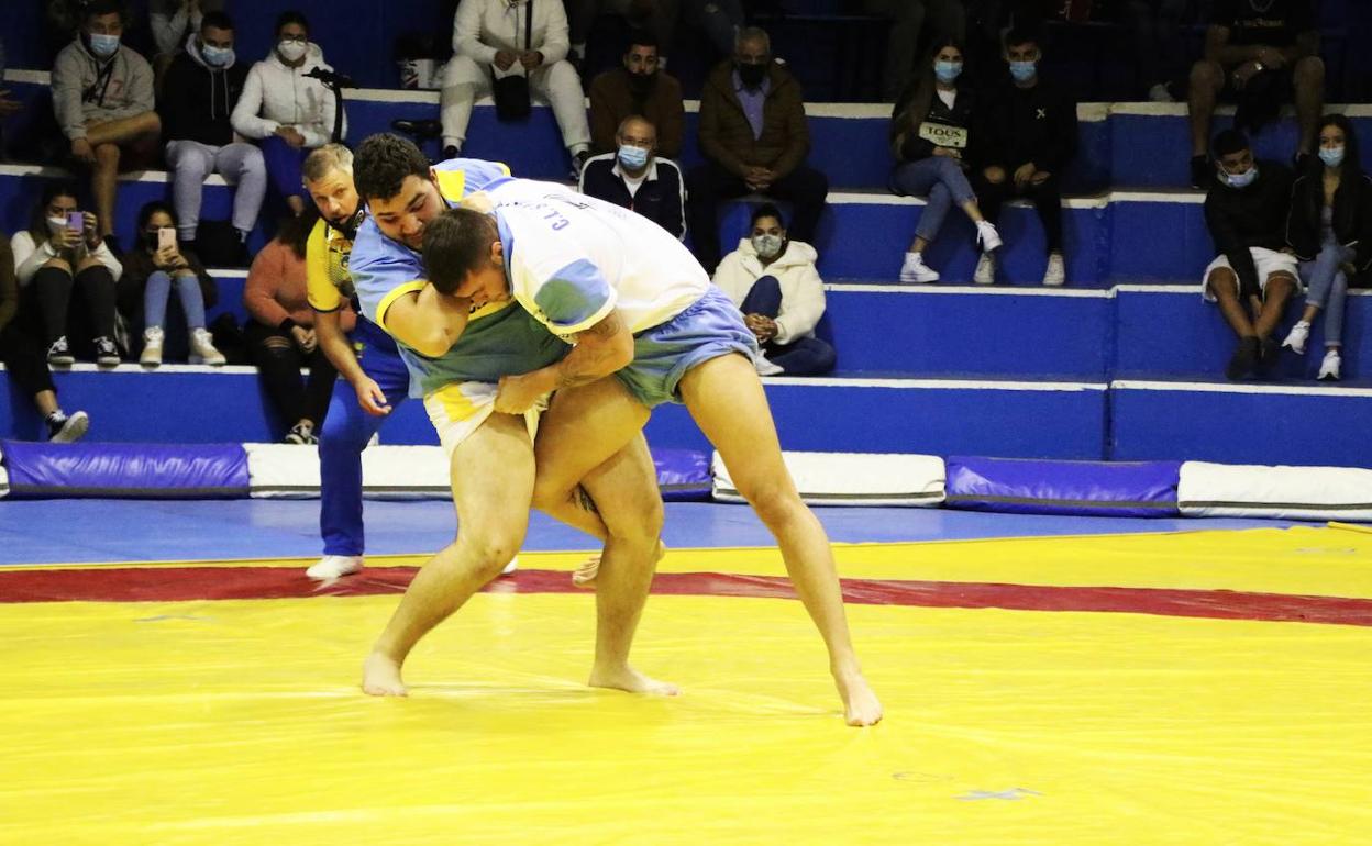 El Almogarén ya espera adversario en el duelo por el título. 