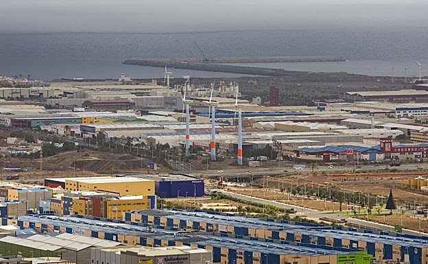 Vista aérea del polígono industrial de Arinaga. 