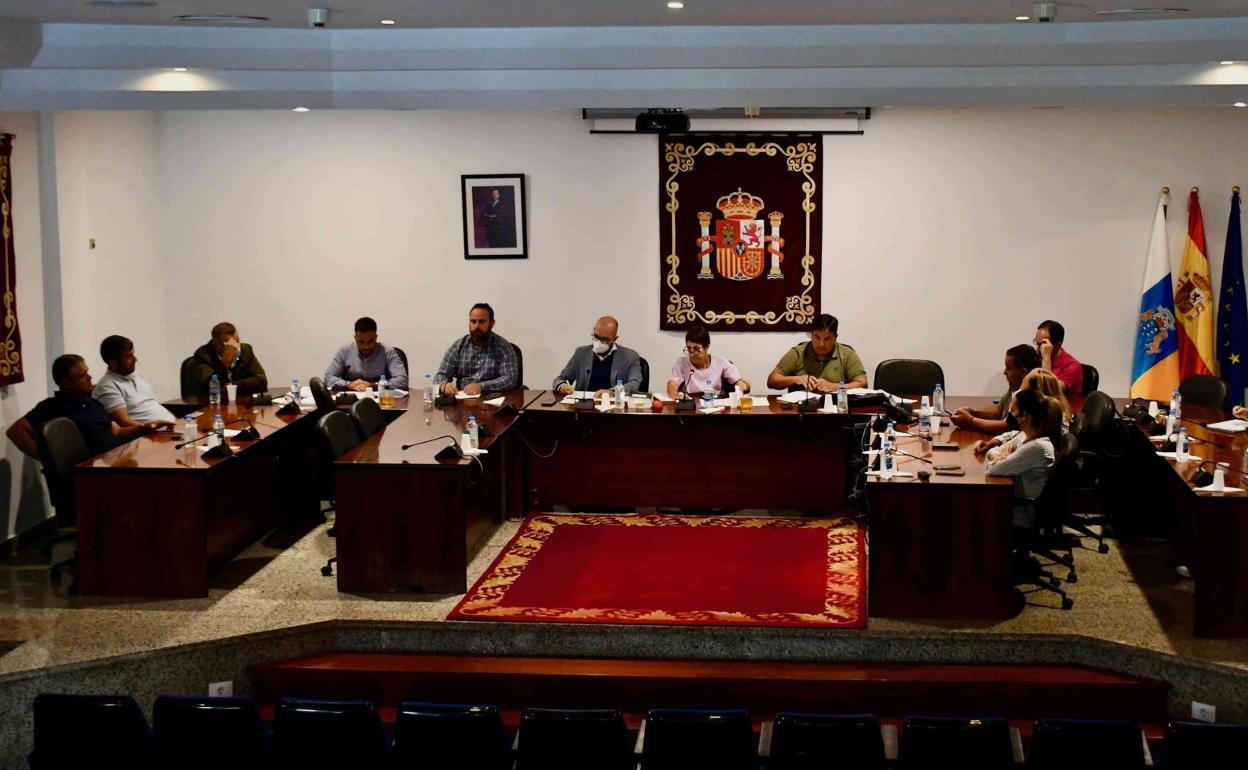 Vista general de la sesión plenaria y urgente celebrada este viernes. 