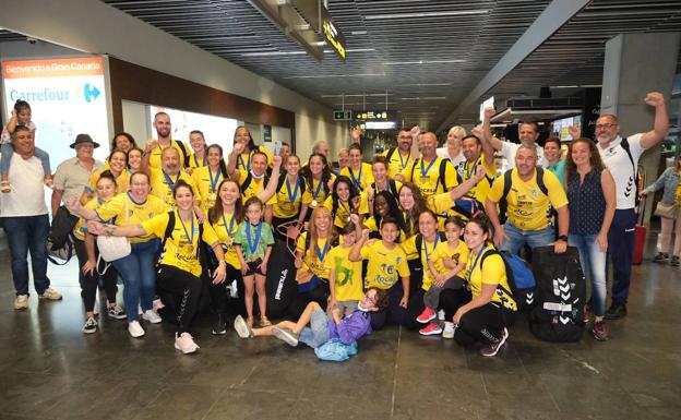 El Rocasa en el aeropuerto de Gran Canaria.