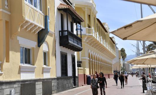 Situación de la vivienda en el Paseo de Las Canteras. 