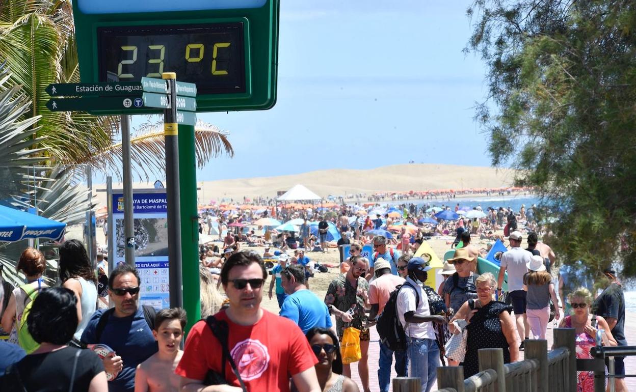 Gran Canaria recibe a 282.570 turistas extranjeros en abril