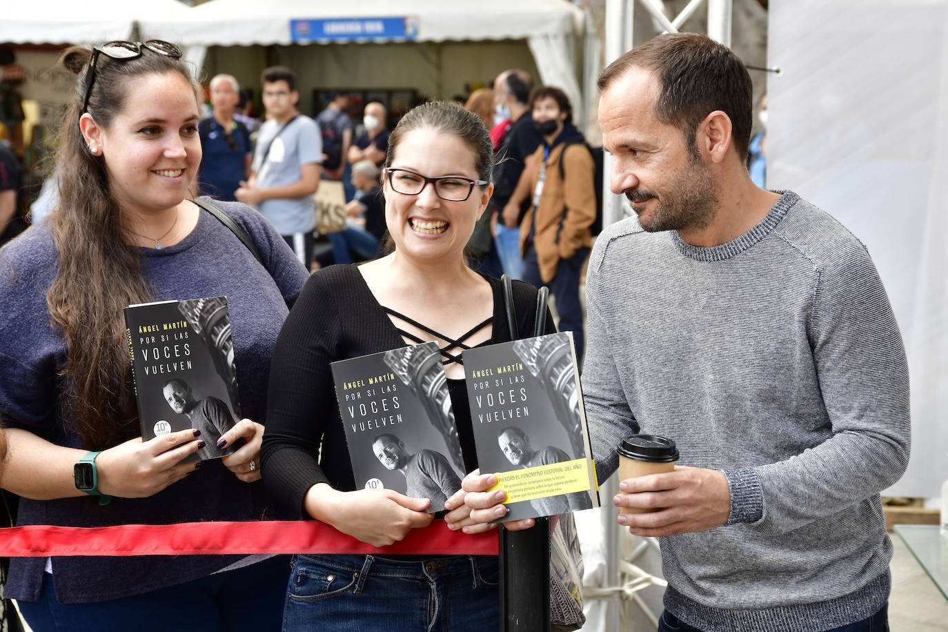 Fotos: Primera jornada de la Feria del Libro