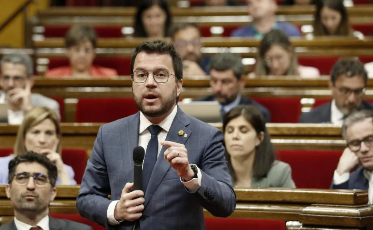 Pere Aragonès, en el pleno del Parlament de Cataluña este miércoles. 