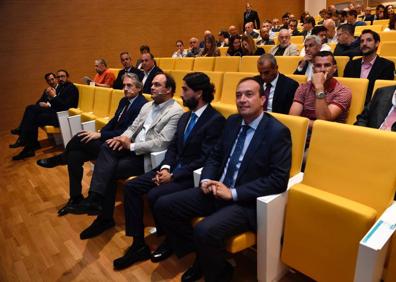 Imagen secundaria 1 - Los economistas advierten que la «estanflación ya está aquí»