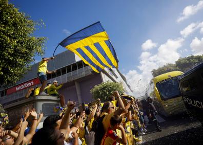 Imagen secundaria 1 - El idilio con la afición, el éxtasis de Moleiro y el liderazgo de Viera