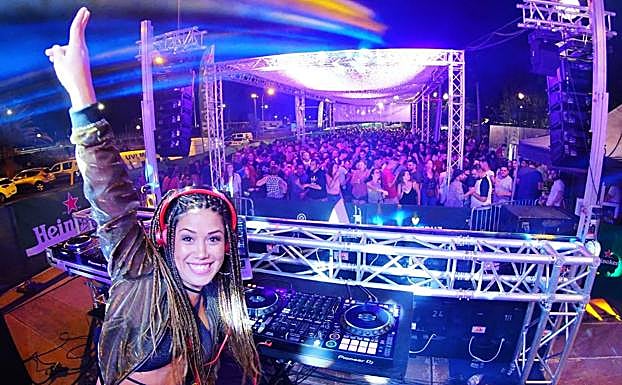 Sistah Vibes. la DJ costarricence afincada en Canarias. 