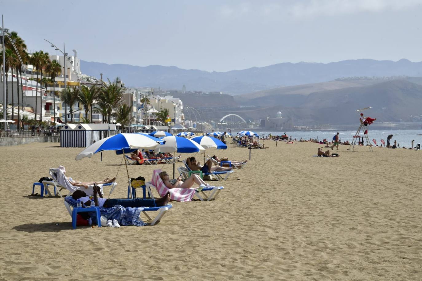 Playa de Las Canteras en Gran Canaria.