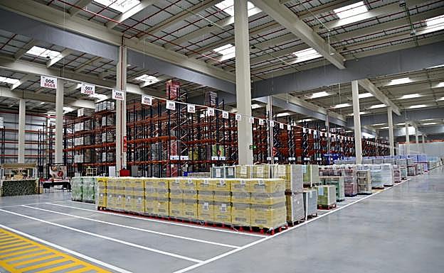 Imagen de un súper de Aldi, que se caracteriza por surtico corto, marca blanca y precios competitivos. 