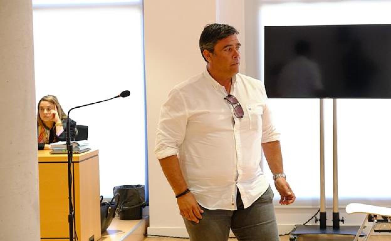 José Juan Herrera Martel, concejal capitalino y acusado de un supuesto delito de acoso sexual, en la continuación del juicio. 