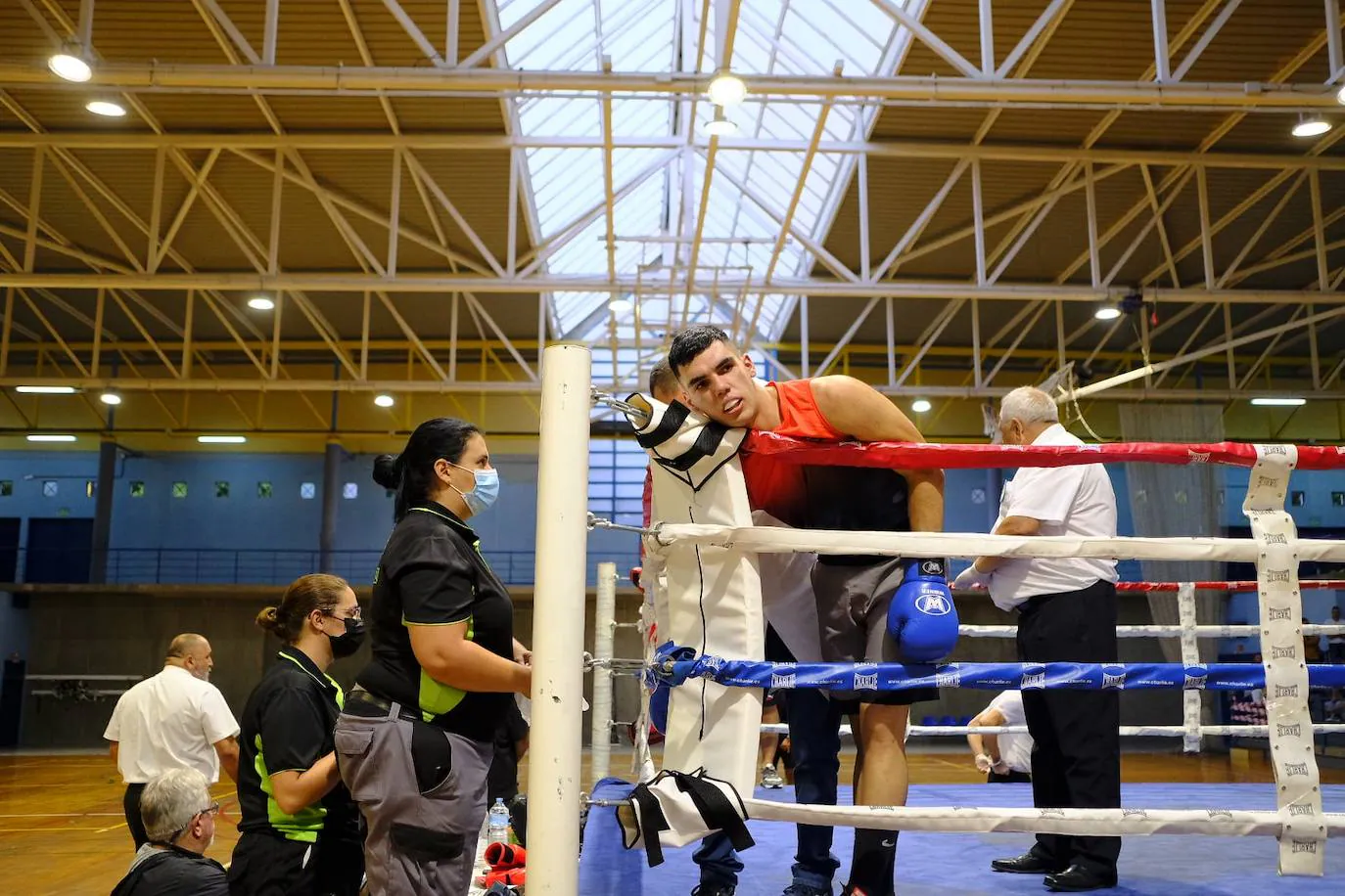 Fotos: Boxea Canarias hace vibrar a la afición