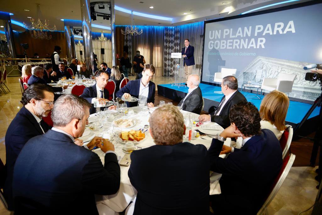 Fotos: El PP presenta su programa económico