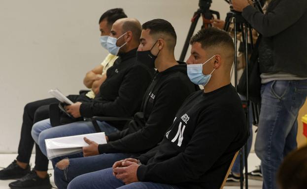 Imagen de los cuatro condenados durante el juicio. 