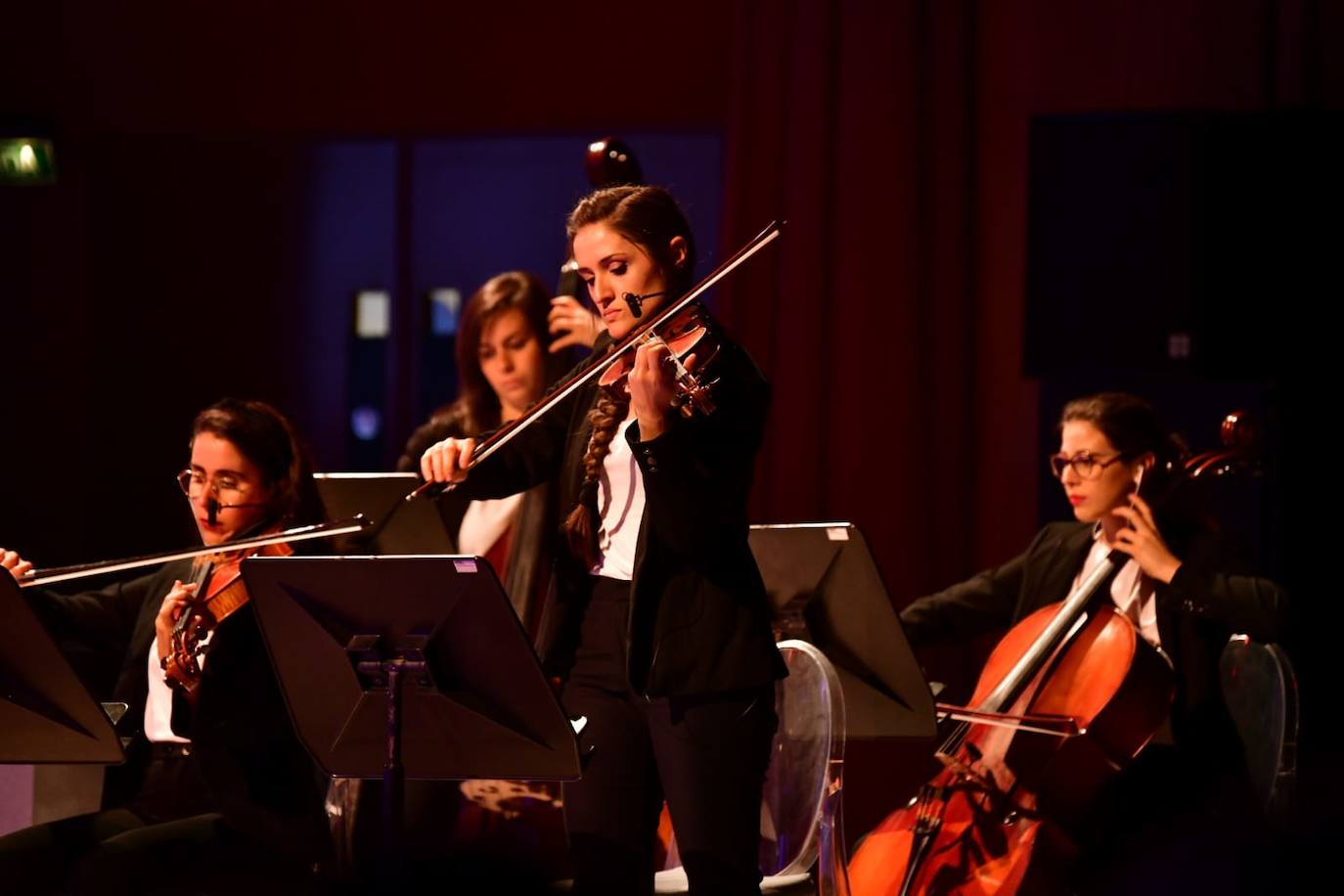 Fotos: La capital grancanaria destaca la labor de 23 personalidades e instituciones en su 544 aniversario