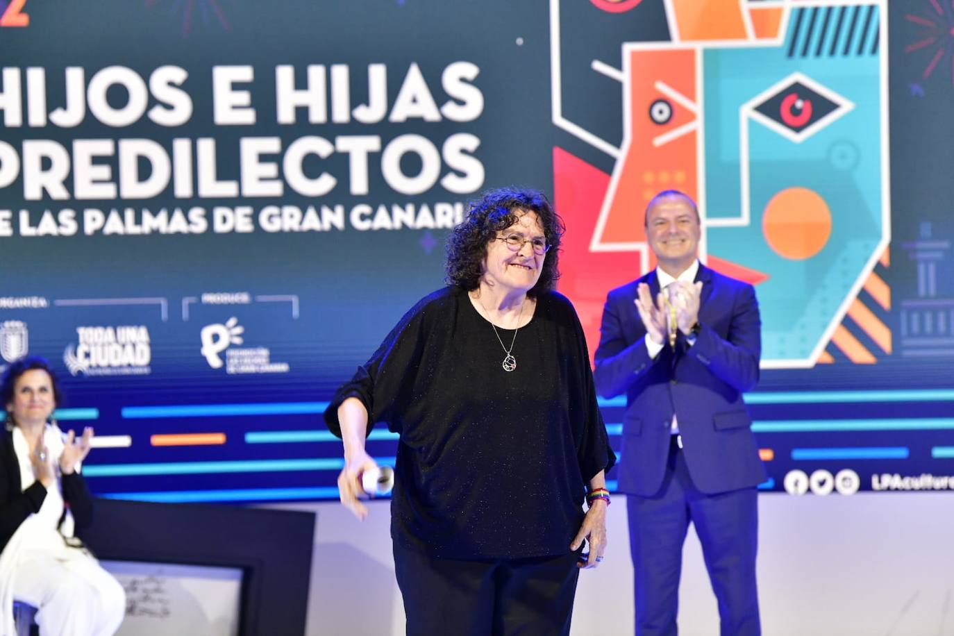 Fotos: La capital grancanaria destaca la labor de 23 personalidades e instituciones en su 544 aniversario