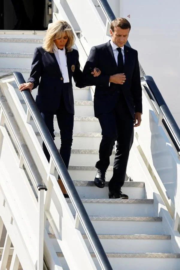 Brigitte y Emmanuel Macron, a su llegada a Madrid. 