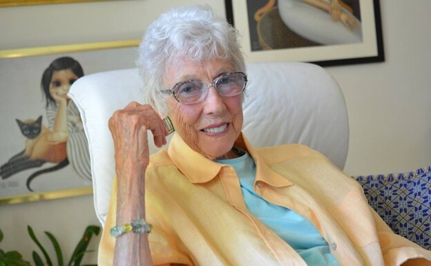 Margaret Keane, la pintora de los ojos grandes, muere a los 94 años