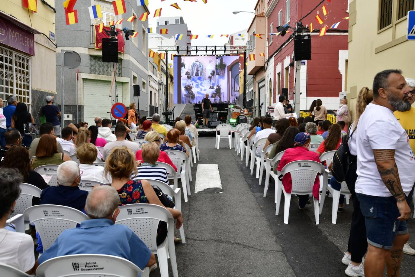 Fotos: La Isleta ya vive la fiestas del Carmen